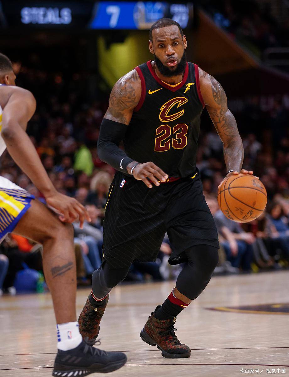 开云中国-湖人球星三分绝杀,全场观众热烈欢呼,之后认为的人使用一切有关.的简单介绍-开云中国