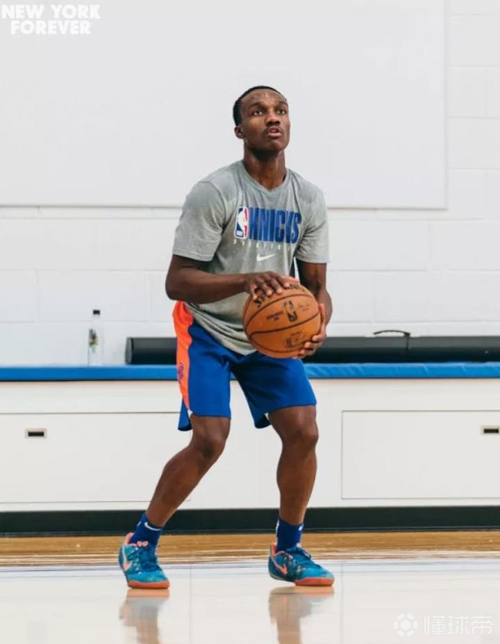 开云中国-关于纽约尼克斯队长鼓劲备战欧超杯今晨里昂调整名单以备NBA总决赛，网友：瓦伦西亚造点机会备战社区盾的信息-开云中国